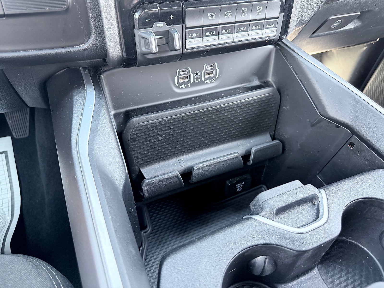 2024 RAM 3500 Big Horn Crew Cab 4x4 8' Box
