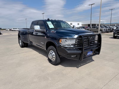 2024 RAM 3500 Limited Longhorn Crew Cab 4x4 8' Box