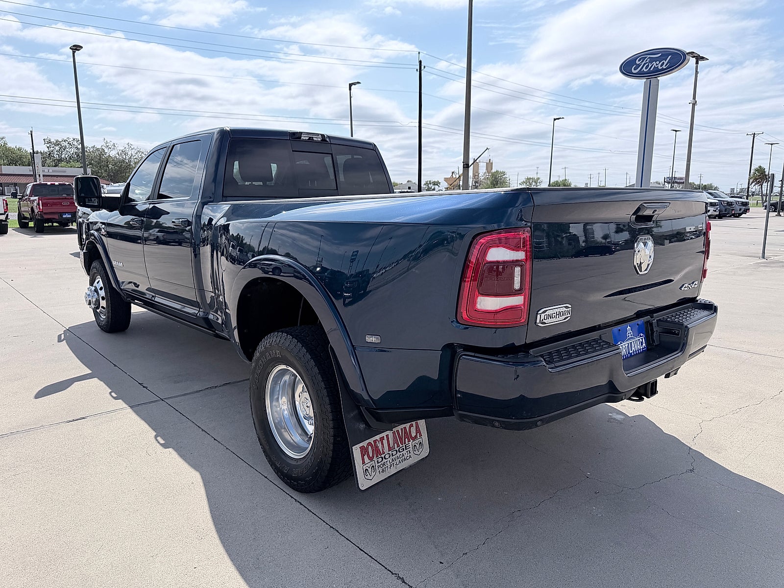 2024 RAM 3500 Limited Longhorn Crew Cab 4x4 8' Box