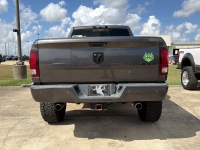 2017 RAM 2500 Laramie Crew Cab 4x4 6'4" Box