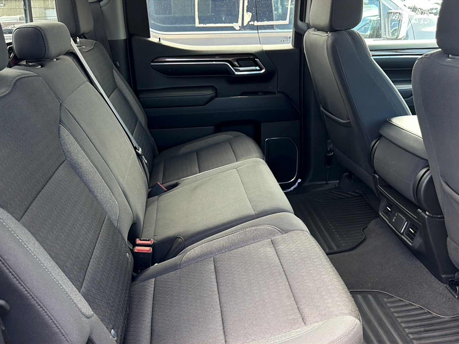 2024 Chevrolet Silverado 1500 4WD Crew Cab Short Bed LT