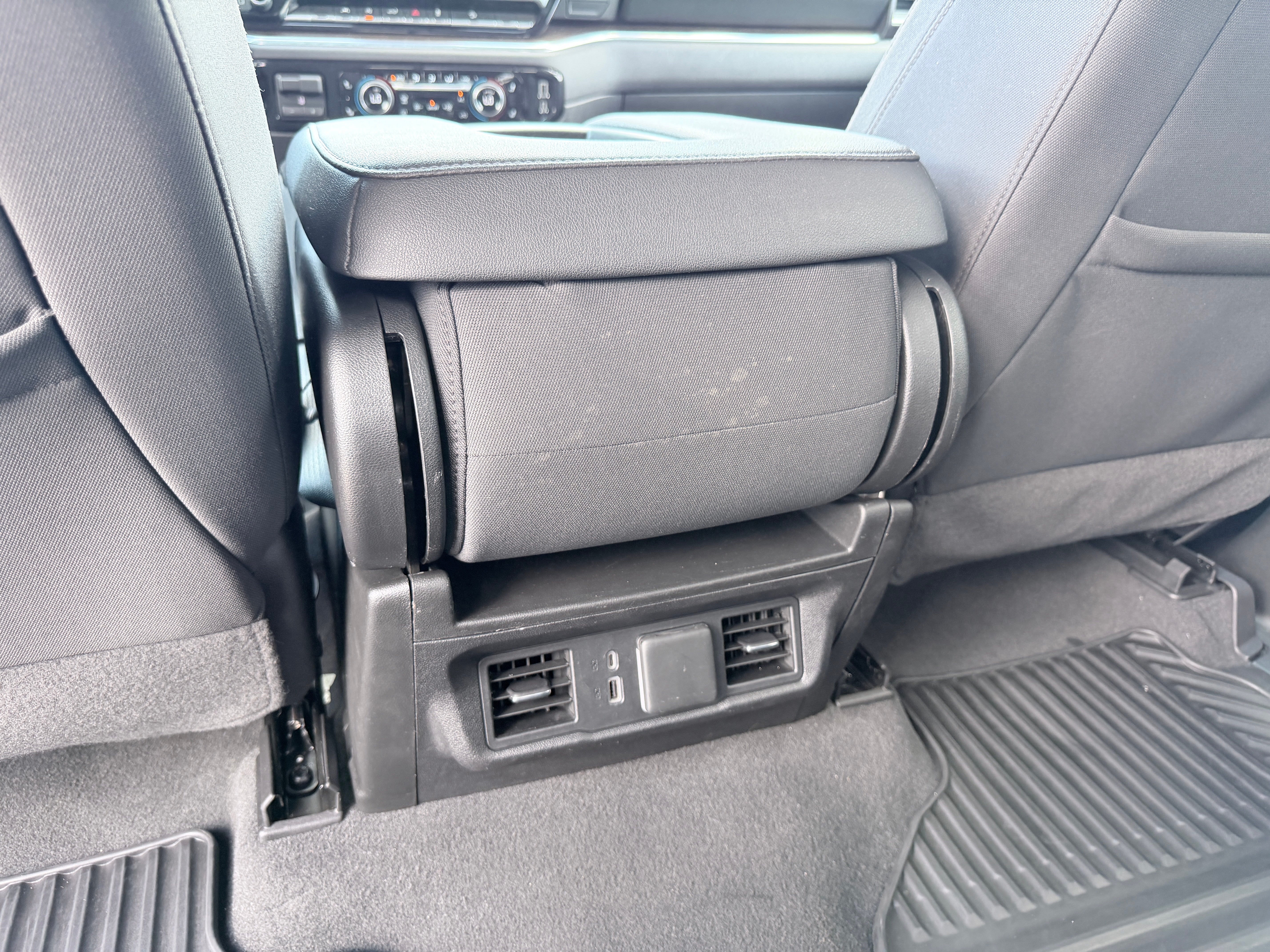 2024 Chevrolet Silverado 1500 4WD Crew Cab Short Bed LT