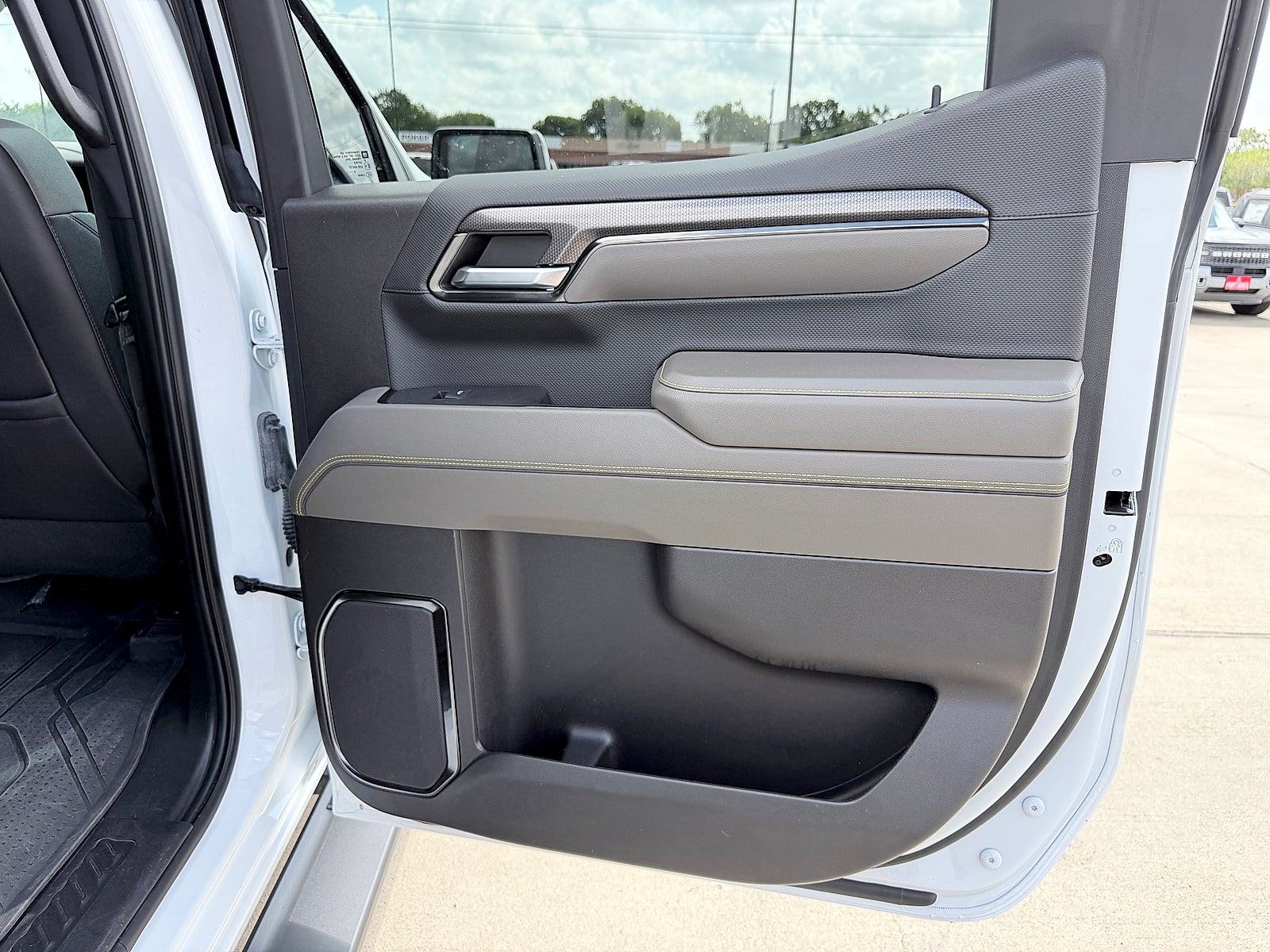 2024 Chevrolet Silverado 1500 4WD Crew Cab Short Bed ZR2
