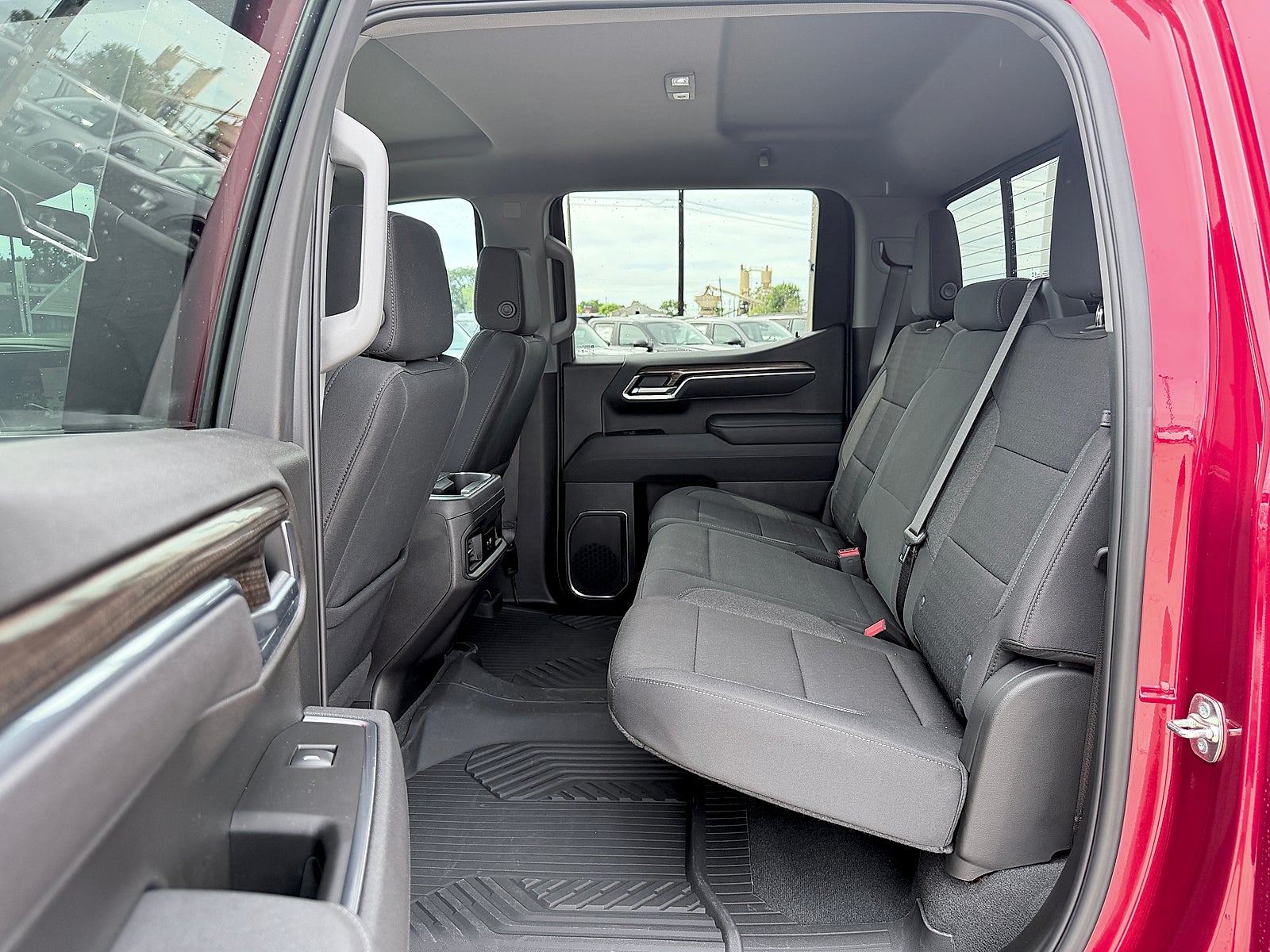 2025 Chevrolet Silverado 1500 4WD Crew Cab Short Bed RST