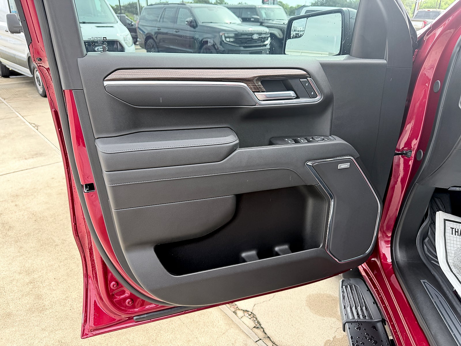 2025 Chevrolet Silverado 1500 4WD Crew Cab Short Bed RST