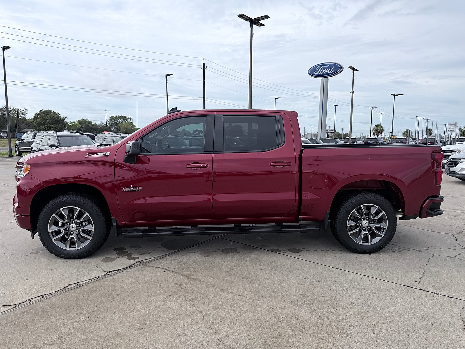 2025 Chevrolet Silverado 1500 4WD Crew Cab Short Bed RST