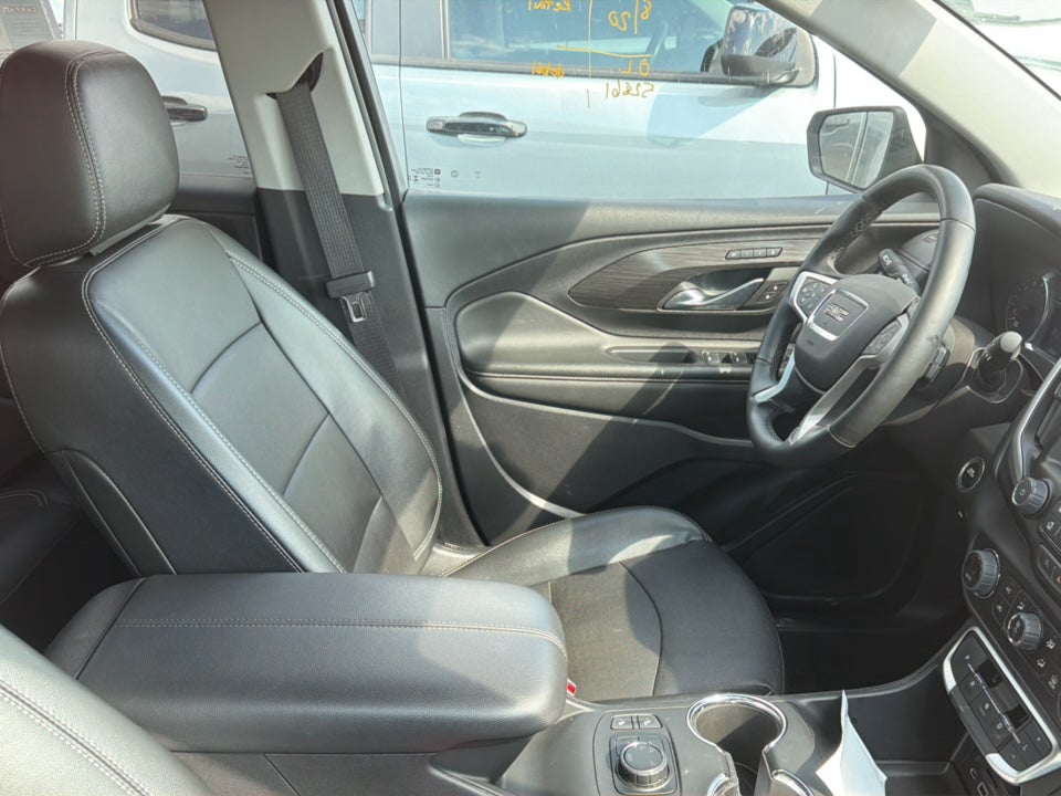2024 GMC Terrain AWD SLT