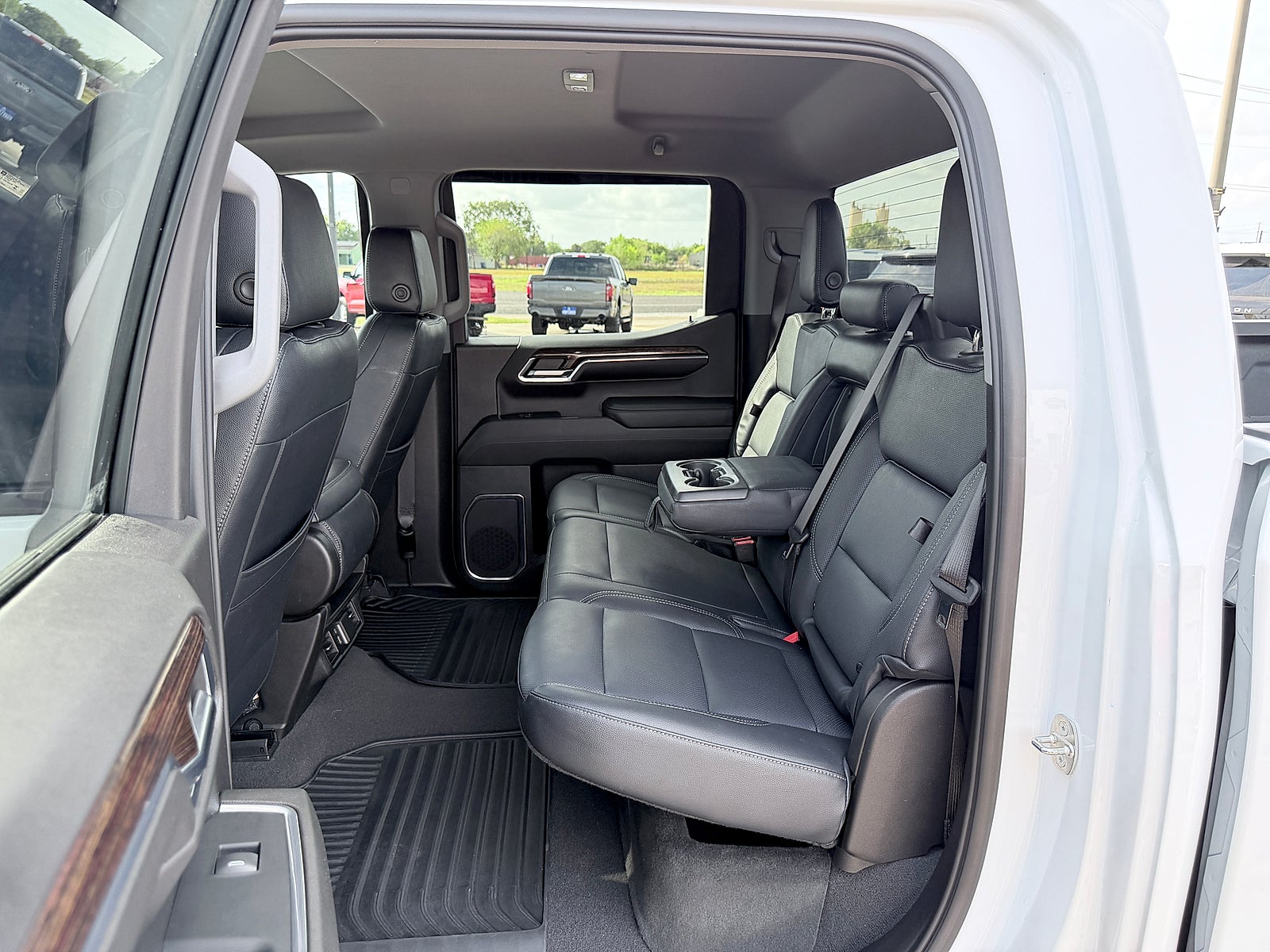 2024 GMC Sierra 1500 2WD Crew Cab Short Box Elevation
