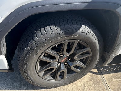 2024 GMC Sierra 1500 2WD Crew Cab Short Box Elevation