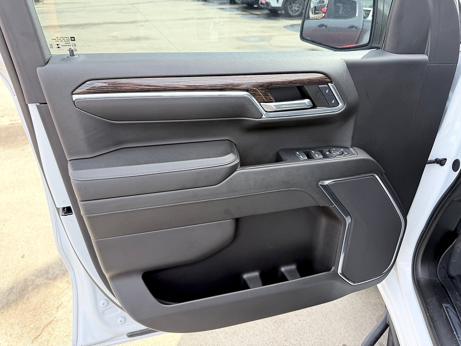 2024 GMC Sierra 1500 2WD Crew Cab Short Box Elevation