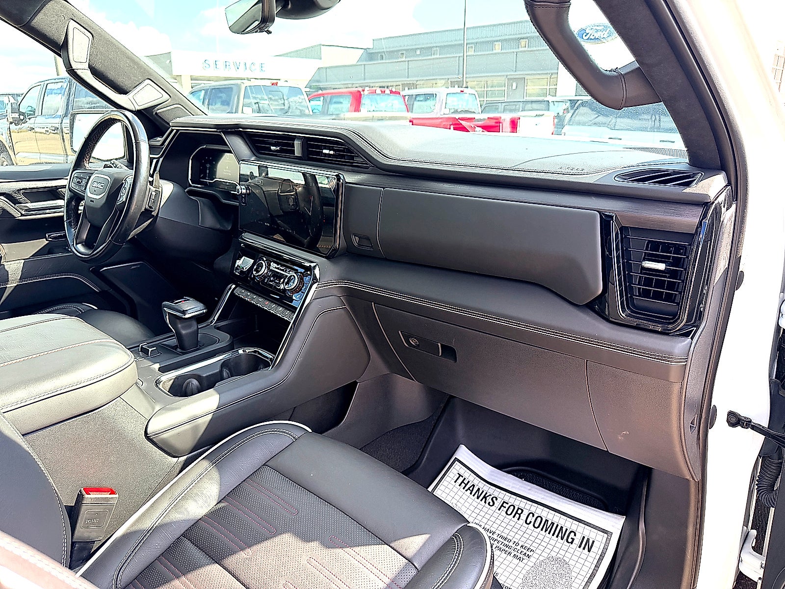 2023 GMC Sierra 1500 4WD Crew Cab Short Box AT4X