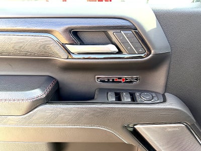 2023 GMC Sierra 1500 4WD Crew Cab Short Box AT4X