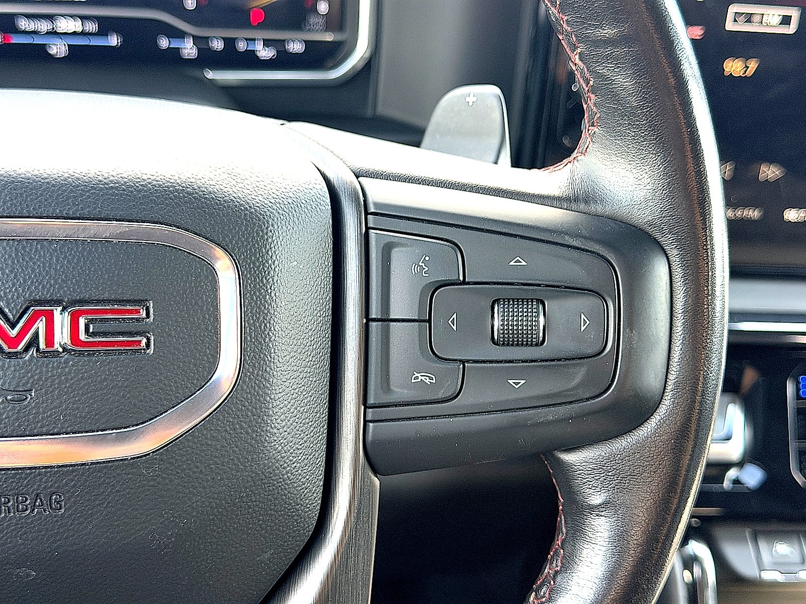 2023 GMC Sierra 1500 4WD Crew Cab Short Box AT4X
