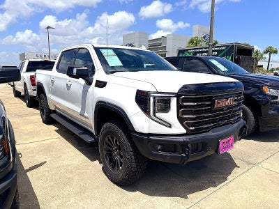 2023 GMC Sierra 1500 4WD Crew Cab Short Box AT4X