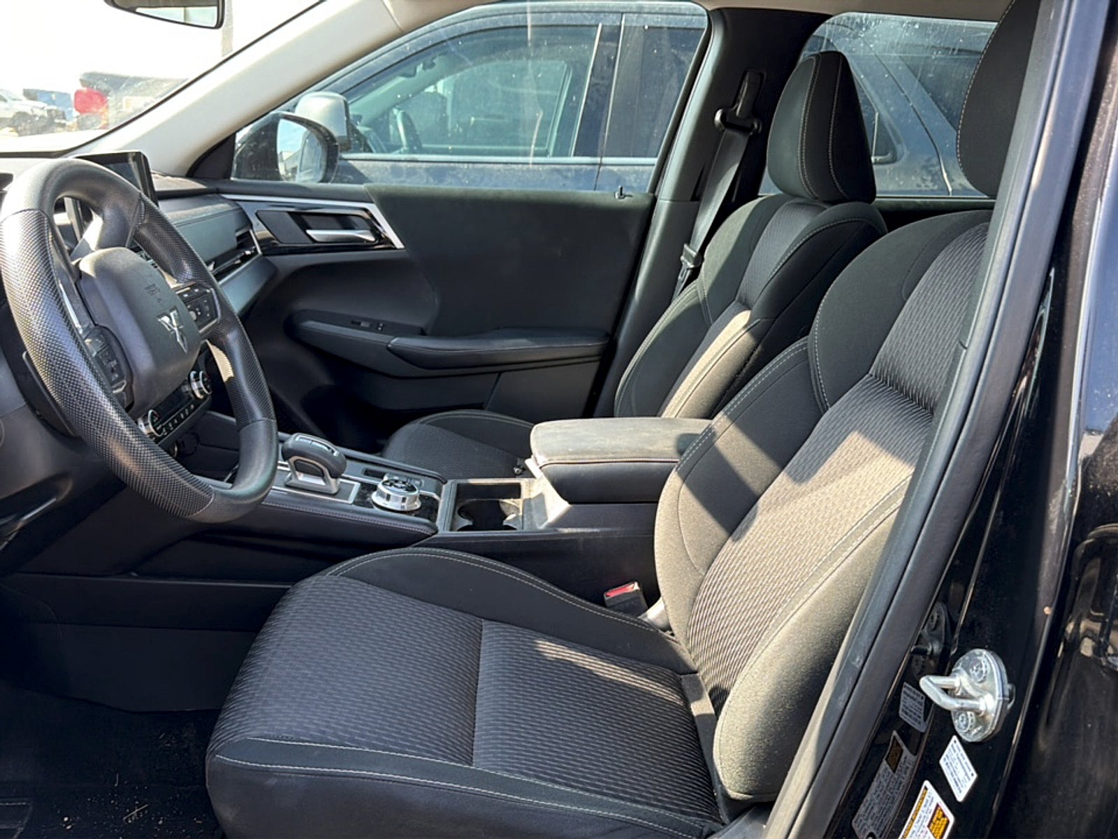 2023 Mitsubishi Outlander ES 2.5 2WD