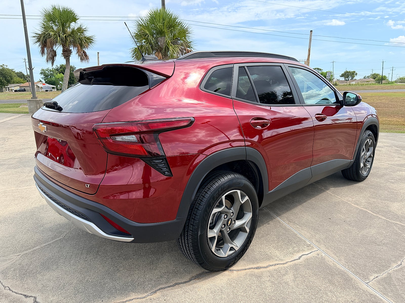 2025 Chevrolet Trax FWD LT