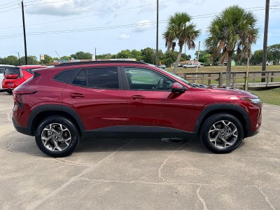 2025 Chevrolet Trax FWD LT
