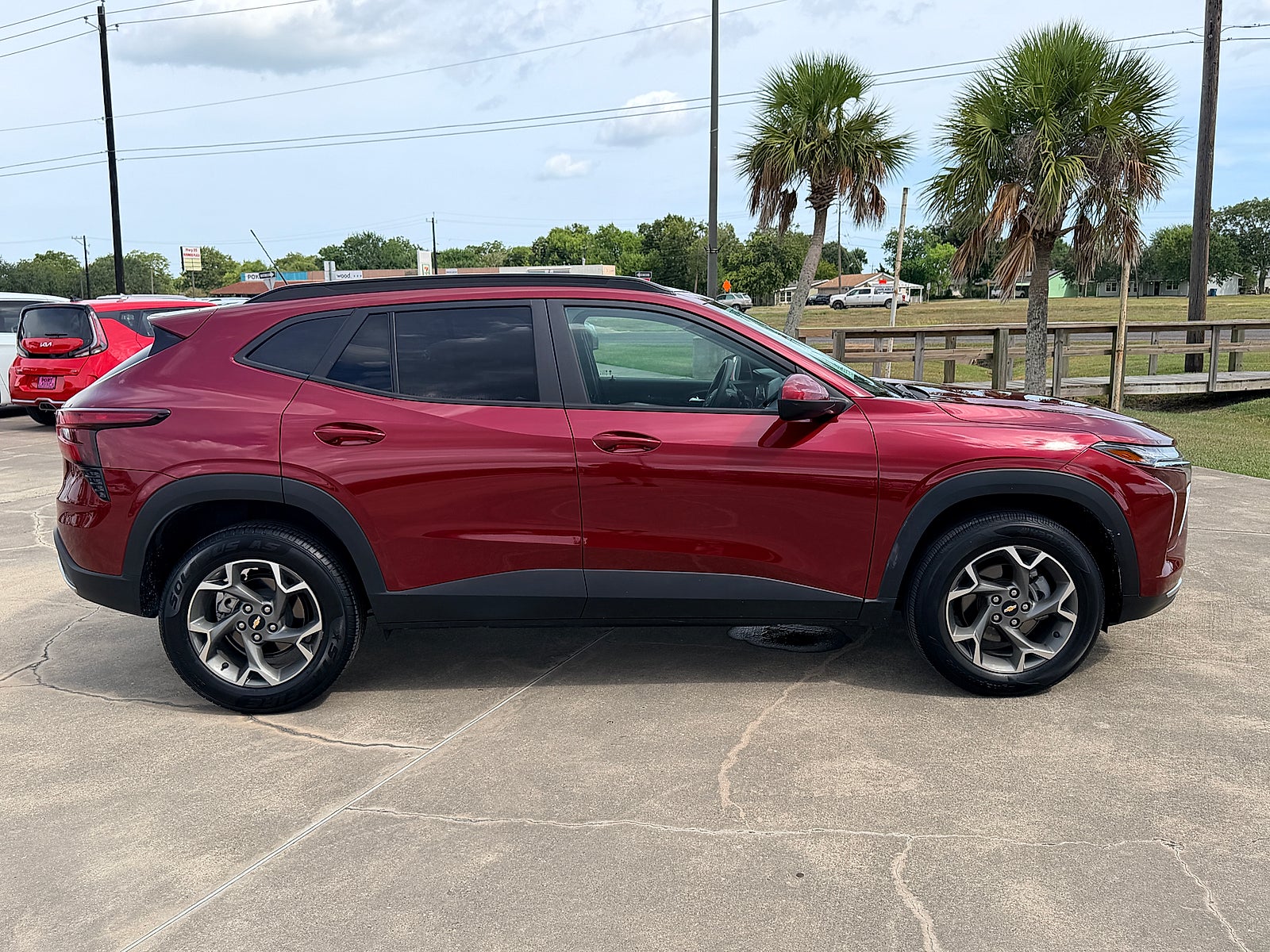 2025 Chevrolet Trax FWD LT