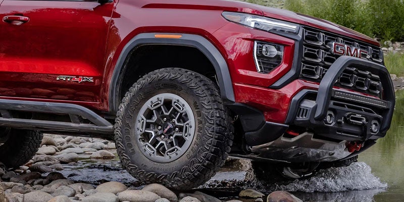 2026 GMC Canyon collision prevention technology